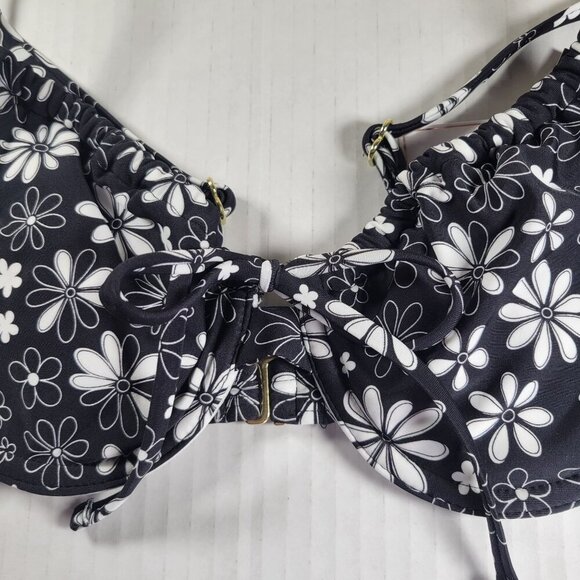 Salt + Cove Black & White Adjustable Ditzy Floral Underwire Bikini Top Size M - Picture 2 of 8